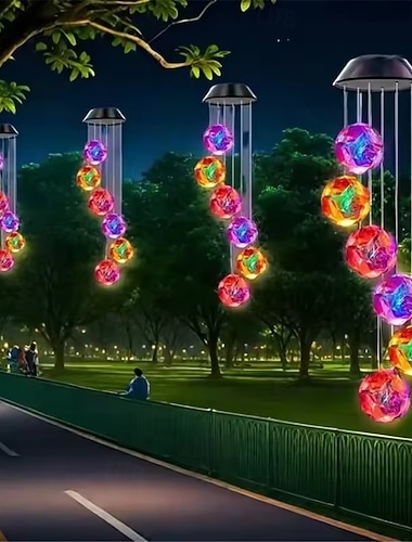  Solcelledrevet fargeskiftende rosa brodert ballblomst vindklokkelys vanntett utendørs nattlys hengende solcellelampe 1 stk