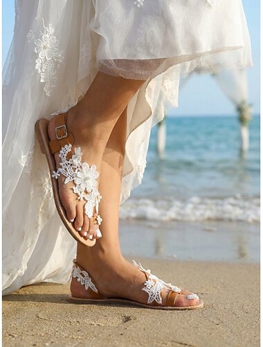  Witte platte sandalen voor dames, perfect voor bruiden - elegante schoenen voor een strandbruiloft