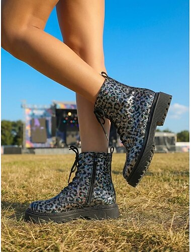  Glitterende combatlaarzen met luipaardprint voor dames - veterlaarsjes met pailletten en glitter, en een plateauzool, perfect voor muziekfestivals en concerten. &gewaagde feeststijl