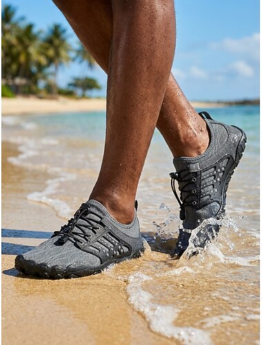  Chaussures aquatiques grises pour hommes, à séchage rapide, légères et respirantes, antidérapantes, idéales pour les activités nautiques, la natation, la randonnée en rivière, la marche sur la plage, le kayak et les sports de plein air.