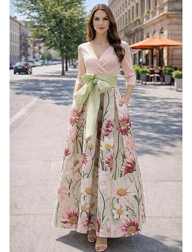  A-Linie Bodenlang Abendkleid Elegant Vintage Blumen Dreiviertelarm V Ausschnitt Gartenparty Hochzeit Satin mit Blumenmuster Falten Tasche