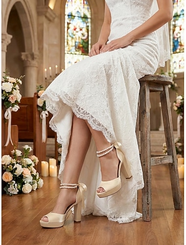  Ivoorwitte platform sandalen voor dames - elegante bruidshakken met parelbandjes voor kerkelijke bruiloften