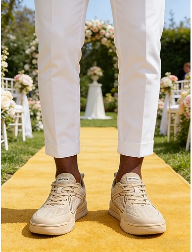  Beige casual sneakers voor heren, perfect voor een bruiloft – ademende, lichtgewicht en comfortabele schoenen voor buitenbruiloften, recepties en de zomer.