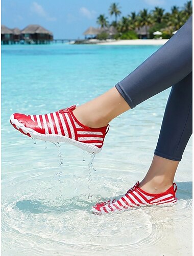  Dameswaterschoenen met rode strepen, sneldrogend – lichtgewicht, ademende waterschoenen met antislipzool, flexibele strandschoenen voor zwemmen, surfen, rivierwandelen, duiken en watersporten.