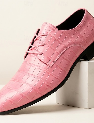  Chaussures Oxford roses pour homme, à lacets, en cuir façon croco, chaussures habillées élégantes et tendance, parfaites pour les mariages, les banquets, les fêtes, les bals de fin d'année, les spectacles et les soirées élégantes.
