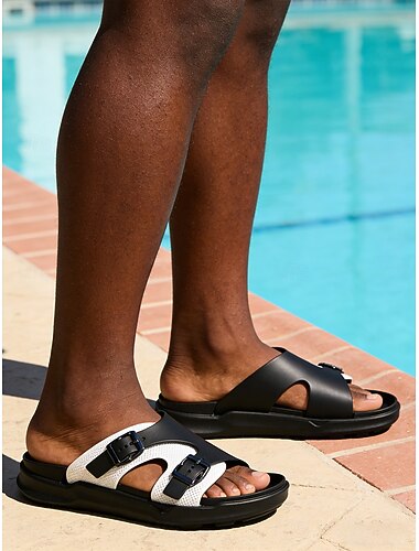  Herresandaler i svart og hvitt med doble stropper, åpen tå, komfortable og avslappede tøfler for feriesteder og bassengkanten, strandferie, avslapning ved bassengkanten, reiser, friluftsliv og sommerens hverdagsbruk