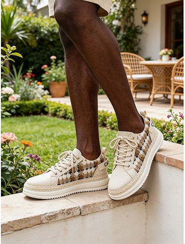  Beige canvas vetersneakers voor heren, comfortabel en lichtgewicht, ademend ontwerp voor buitenactiviteiten, vakanties en dagelijks gebruik.