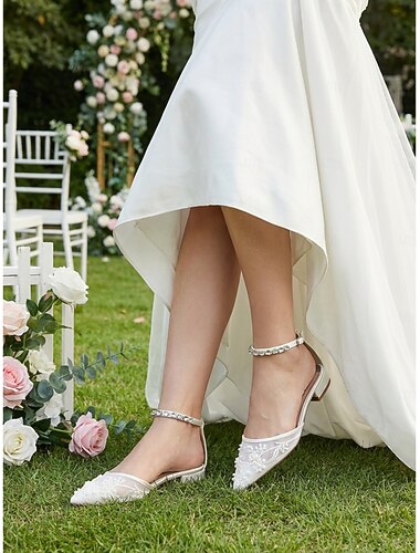  Ballerines de mariée à petit talon pour femme - élégantes chaussures de mariage brodées avec bride cheville en cristal pour les mariages en plein air