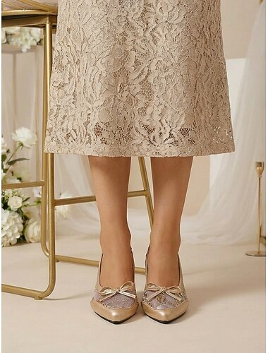  damesko med champagnefargede slingback-hæler – elegante sko til brudens mor til bryllup i byen