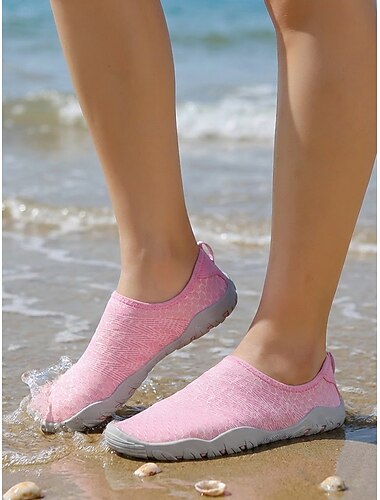  女性用ピンクのスリッポンウォーターシューズ – 軽量で速乾性に優れた滑り止めソール付きアクアシューズ。ビーチ、水泳、プール、旅行、アウトドアアクティビティに最適。