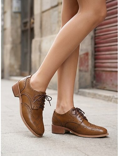  Klassiske svart-hvite brogue-oxfordsko til dame – vintage flate sko med vingetupp og perforerte detaljer for kontorarbeid og skoledager &uformelt streetwear