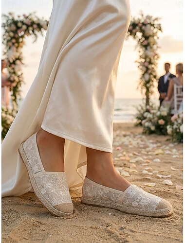  Dámské bílé krajkové espadrilky na plochém podpatku – elegantní styl tropických ostrovů, prodyšné nazouvací boty pro plavby po Středomoří a dovolené v plážových resortech