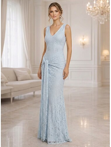  Havfrue Gulvlengde Kveldskjoler Elegant Uformelt / dagtidsbryllup Ermeløs V-hals Bryllup Formell Blonder med Sløyfe(r) Bølgemønster