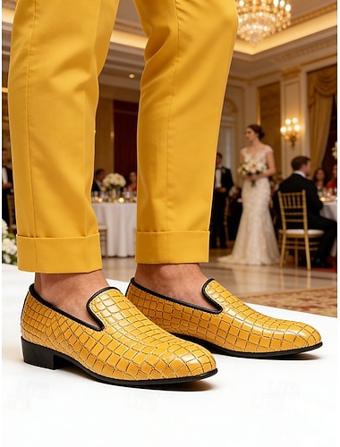  oransje herreloafers med krokodillepreget mønster, slip-on overdel i imitert skinn, dristig luksuriøs stil, ideell for trendy herresko og kveldsarrangementer og bryllup