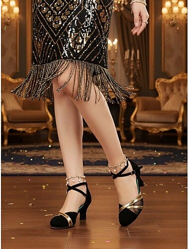  1920年代のギャツビーフラッパーシューズ（女性用） - エレガントなベルベット &ヴィンテージなキトンヒールのゴールドグリッターメリージェーンパンプス &社交ダンスやテーマパーティー用のクロスストラップ &結婚式