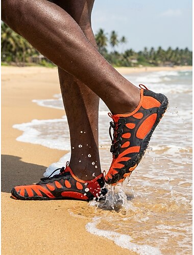  Chaussures aquatiques pour hommes, orange et noir, à séchage rapide, légères, respirantes et antidérapantes, idéales pour les activités nautiques, les promenades sur la plage, la natation, le kayak, la randonnée en rivière et les aventures en plein air.