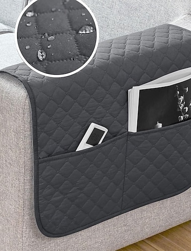  Set mit 1 dunkelgrauen, wasserdichten Armlehnenbezug für Sofa und Couch mit 2 großen Seitentaschen für die Fernbedienung, rutschfest, strapazierfähig, waschbar, für das Wohnzimmer.