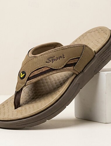  Sandales marron à entre-doigts pour hommes, avec semelle intérieure rembourrée et moelleuse, tongs décontractées pour l'été, idéales pour les vacances à la plage, les séjours en station balnéaire, les voyages et les loisirs au quotidien.