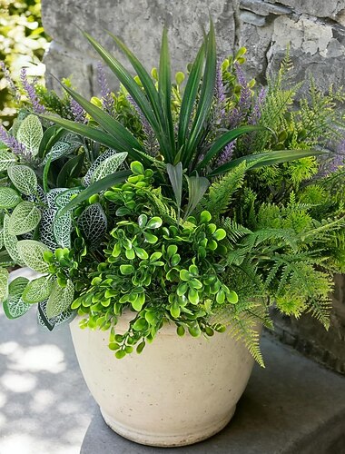  Piante finte da esterno resistenti ai raggi UV - 12 bouquet realistici di eucalipto, felce, lavanda e verde artificiale per patio, giardino, portico, decorazioni, piante finte resistenti alle
