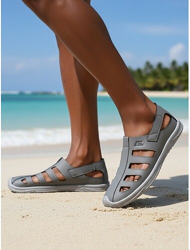  Grijze herensandalen met uitgesneden details, lichtgewicht instapschoenen met gesloten neus, casual zomerschoenen, relaxte resortstijl voor mannen, perfect voor strandvakanties, wandelingen langs de kust en de feestdagen.