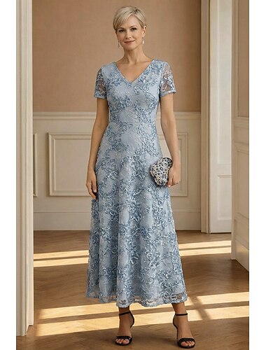  A-Linie Kleid Bodenlang Knöchellänge Cocktailkleid Kleid für Hochzeitsgäste Brautmutterkleid Kurzarm V Ausschnitt Elegant Lässig Formell Hochzeitsgast Semi-Formal Spitze mit 3D-Blumen Stickerei