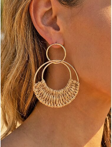  Naisten boheemit punotut korvakorut, seosrottingista valmistetut näyttävät pyöreät korvakorut useissa väreissä rantalomamatkoille, lomakeskukseen ja jokapäiväiseen kesäkoruun