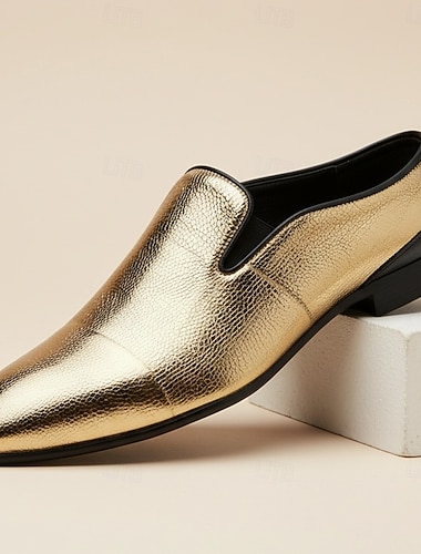  Mocassins masculinos dourados em couro sintético, elegantes e confortáveis para o escritório, eventos noturnos e uso diário.