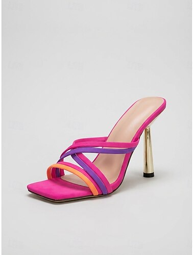  Levendige, veelkleurige sandalen met bandjes en hoge hakken voor dames - moderne muiltjes met vierkante neus voor avondjes uit in een resort of cocktailparty's. &zomerse nachtclubs
