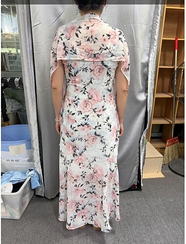  نسائي فستان طويل فستان البوق  حورية البحر فستان شكل حرف A أنيق زفاف ضيف حفل زفاف مناسب للعطلات غير متماثل ورد بدون كم رقبة عالية مدورة أبيض