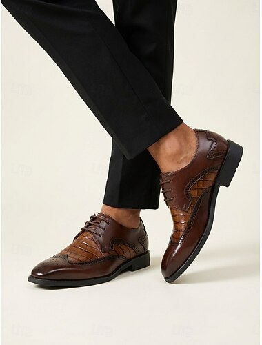  Herenschoenen van bruin imitatieleer voor een bruiloft, klassieke veterschoenen in brogue-stijl voor formele gelegenheden.