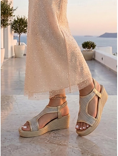  Sandales compensées beiges pour femmes avec détails en résille – confortables pour les vacances &chaussures de soirée de villégiature