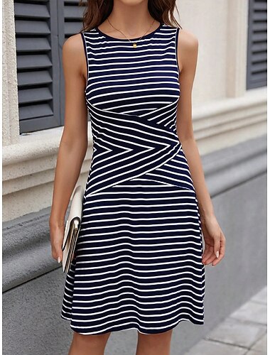  בגדי ריקוד נשים שמלה באורך הברך שמלת קז'ואל שמלה מפוספסת שמלת טי-שרט אלגנטית אופנתי יומי חופשה רגיל פסים ללא שרוולים צווארון עגול קצר פול שחור יין קיץ אביב