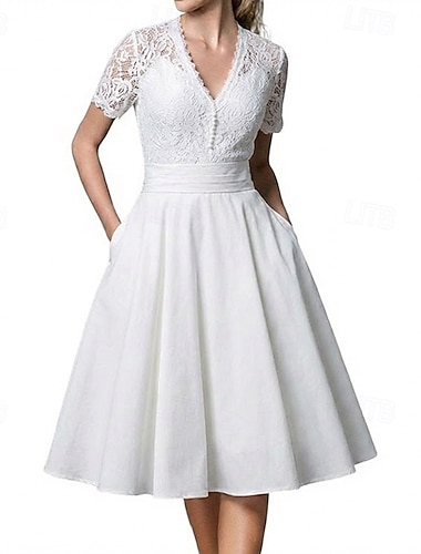  Elegant كلاسيكي Renessanse Middag Kjoler En linje kjole Flare kjole Flettet Kostyme Dame Valentinsdag Te Fest Fritid / hverdag Utdrikningslag Voksne Kjole Vår sommer