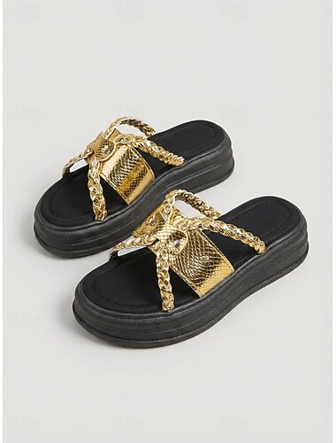  Damessandalen met gouden ketting en plateauzool – stoere slippers voor strand en zomervakantie.