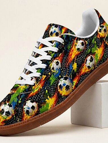  Casual sneakers voor heren met een voetbalprint in vuurmotief, vetersluiting, lichtgewicht, comfortabel, geschikt om mee te wandelen, voor voetbalfans, voor WK-wedstrijden, sportevenementen, reizen en dagelijks gebruik.