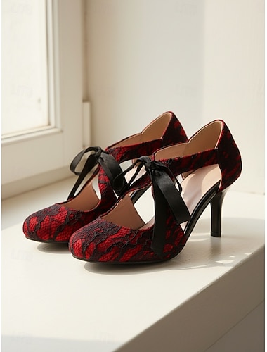  أحذية نسائية عتيقة من خمسينيات القرن الماضي بكعب عالٍ من الدانتيل العنابي - أحذية أنيقة بكعب عالٍ من الدانتيل الزهري باللون الأحمر النبيذي مع فيونكة من شريط الساتان &أحزمة متقاطعة لحفلات ذات طابع