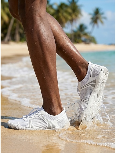  Chaussures aquatiques blanches pour hommes, à séchage rapide, respirantes et légères, idéales pour les activités nautiques, la natation, les promenades sur la plage, les voyages côtiers, les randonnées en rivière et les sports de plein air.