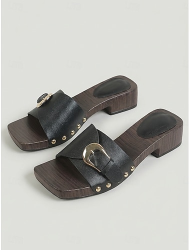  Chique witte slippers voor dames - moderne sandalen met vierkante neus en grote gouden gesp. &Houten blokzool voor zomerse strandvakanties en eilandvakanties &resortkleding