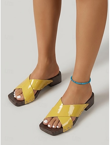  Damessandalen met zwarte gekruiste bandjes en platformzool - comfortabele, brede blokhakken voor strandvakanties en zomerse resortkleding. &informele buitenevenementen