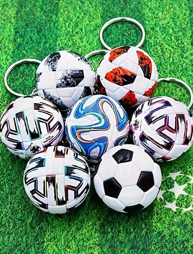  7-teiliges Fußball-Schlüsselanhänger-Set, 3D-Mini-Fußball-Schlüsselanhänger für Kinder (Jungen und Mädchen), Mitgebsel für Sport-Geburtstagsfeiern, Rucksackanhänger, Souvenirgeschenke für Fußballfans,