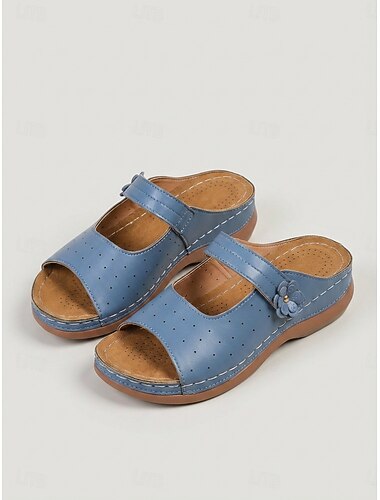  Dames slippers met lichtblauwe applicaties – ademende, lichtgewicht en comfortabele zomerschoenen met uitsparingen, geschikt voor casual gebruik, reizen en dagelijks gebruik.