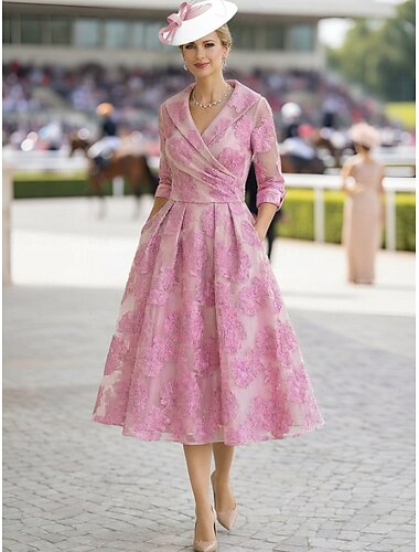  A-linje Te-lengde Cocktail Kjole Gjestekjole til bryllup Kjole til brudens mor 3/4 ermer V-hals Elegant Årgang Enkel Formell Jacquard med Plissert