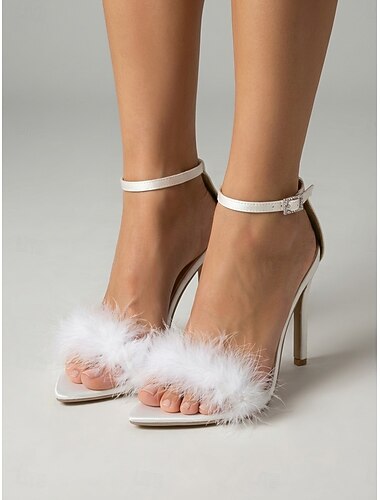  סנדלים לבנים עם עקב נוצה לנשים - נעלי סטילטו אלגנטיות עם רצועת קרסול לארוחת ערב בחופשה &מסיבת ערב בחוף הים