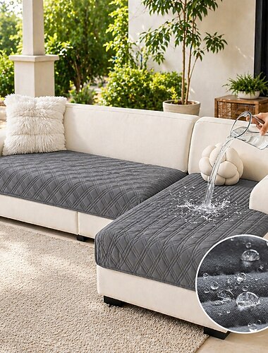  防水ソファカバー2枚セット、モダンな幾何学模様のL字型ソファカバー、ブルーとホワイトの耐久性があり、ペットにも優しいキルティングデザインのソファプロテクター、洗濯機洗い可能、セクショナルソファにもフィット