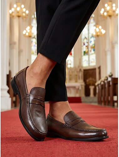  メンズレザーウェディングドレスシューズ　新郎、パーティー、フォーマルな場面に最適なクラシックなレースアップオックスフォードシューズ