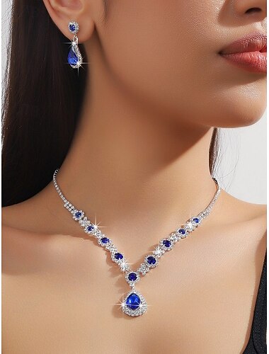  Ohrring-Set 2 Kristall Legierung Ohrringe Halskette Damen Elegant Trendy Schmuck-Set Für Hochzeit