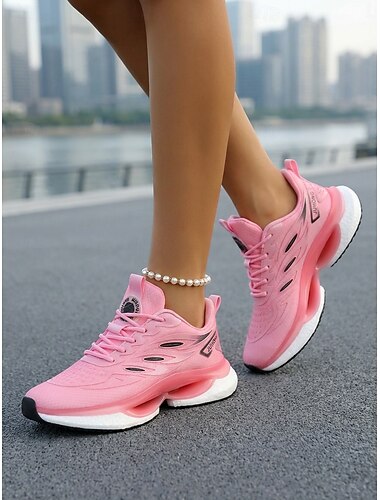  Roze, gedempte hardloopsneakers voor dames – lichtgewicht veterschoenen voor wandelen, dagelijks gebruik en een casual sportieve stijl.