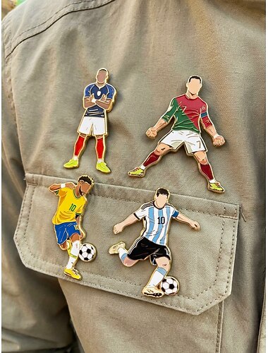  Set di 4 spille da bavero da uomo in lega raffiguranti calciatori, perfette per tifare il giorno della partita, sostenere i tifosi, partecipare a eventi sportivi e indossare abbigliamento sportivo