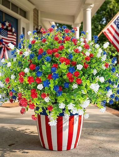  12 fiori artificiali da esterno, piante artificiali finte in plastica resistente ai raggi UV, fiori patriottici sfusi per il 4 luglio, fioriere da appendere, verande, finestre, decorazioni estive per