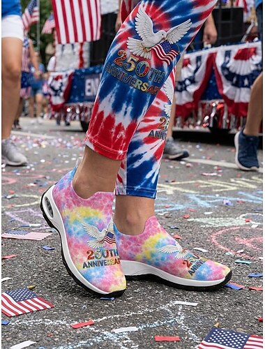  Fargerike patriotiske slip-on-sneakers med tie-dye-mønster for kvinner – lette tursko med USA-flagg til uavhengighetsdagen og paraden &sommerfestivaler